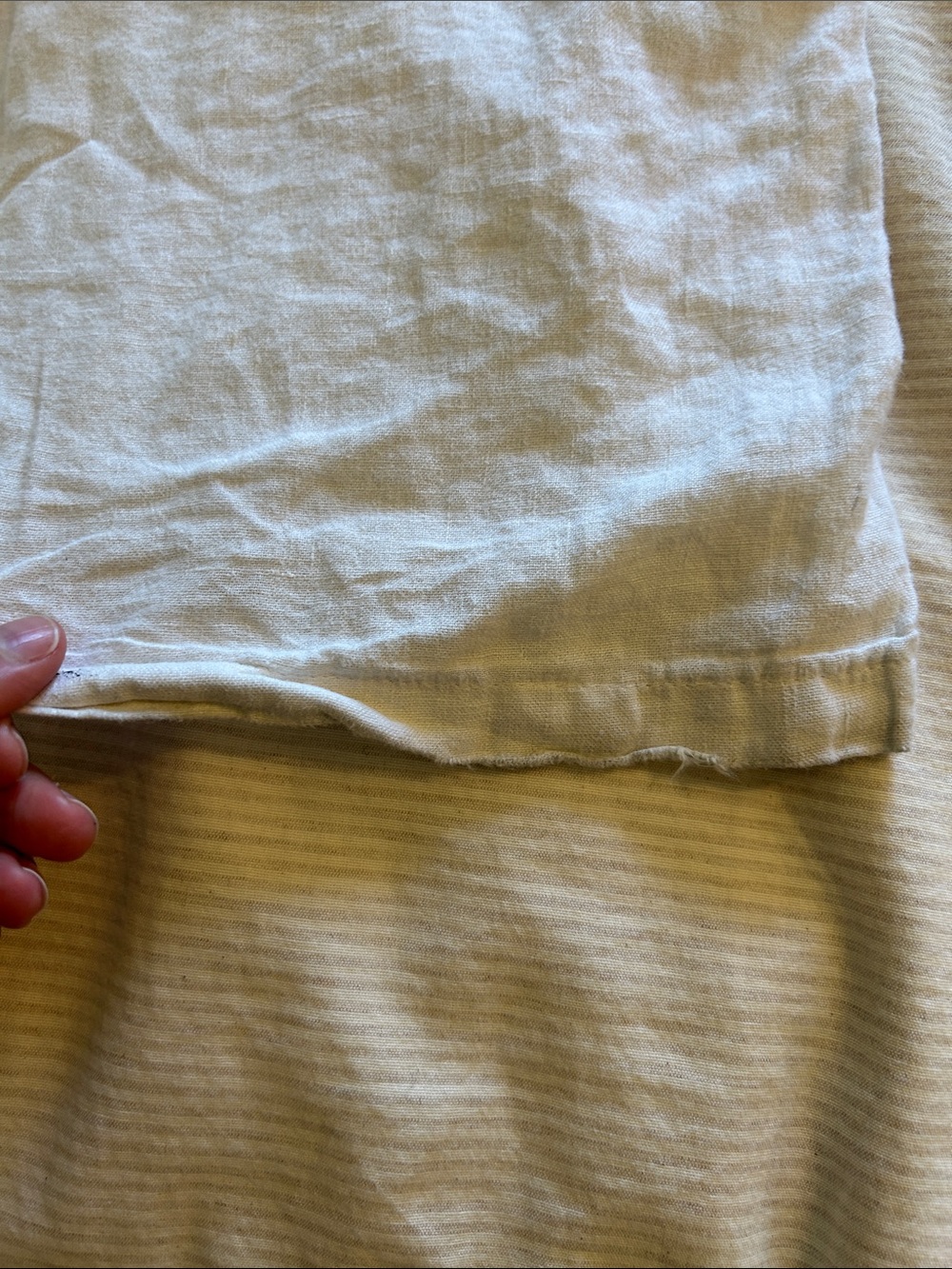 Women's White Linen Wide-Leg Pants - Picture 12 of 13
